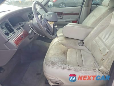 Zdjęcie 7 z 13 samochodu: 2000 MERCURY GRAND MARQUIS LS VIN:2MEFM75W6YX605222 - miniatura