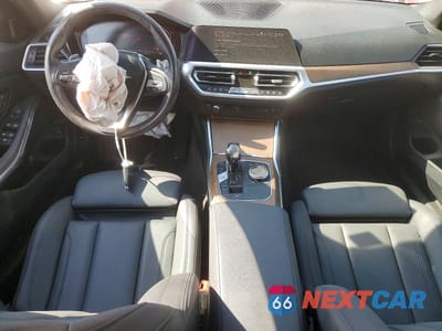 Zdjęcie 8 z 12 samochodu: 2019 BMW 330XI VIN:WBA5R7C55KAJ87449 - miniatura