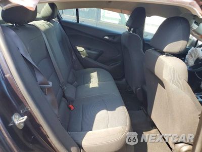 Zdjęcie 10 z 12 samochodu: 2016 CHEVROLET CRUZE LS VIN:1G1BC5SM8G7261755 - miniatura