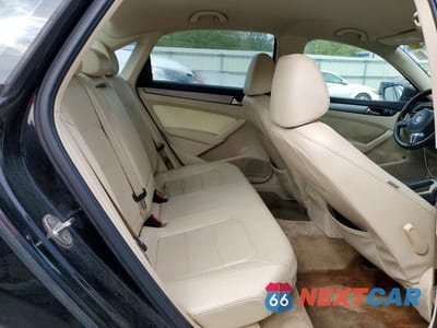 Zdjęcie 10 z 12 samochodu: 2015 VOLKSWAGEN PASSAT S VIN:1VWAS7A31FC119647 - miniatura