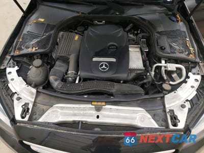 Zdjęcie 11 z 12 samochodu: 2016 MERCEDES-BENZ C 300 4MATIC VIN:55SWF4KB9GU142582 - miniatura