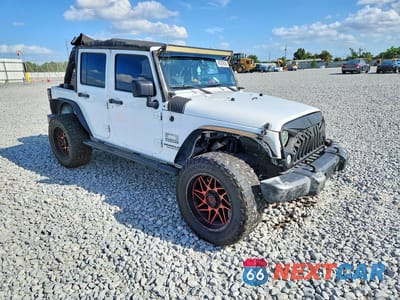 Czwarte zdjęcie samochodu z boku: 2015 JEEP WRANGLER UNLIMITED SPORT VIN:1C4HJWDG3FL556966 - miniatura