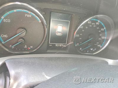 Zdjęcie 9 z 13 samochodu: 2018 TOYOTA RAV4 HYBRID SE VIN:JTMJJREVXJD215308 - miniatura