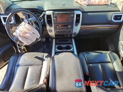 Zdjęcie 8 z 12 samochodu: 2016 NISSAN TITAN XD SL VIN:1N6BA1F27GN508920 - miniatura