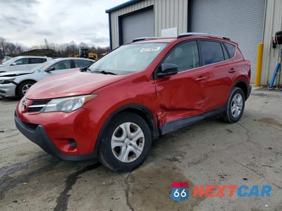 2015 TOYOTA RAV4 LE JTMBFREV7FD158093 - główne zdjęcie licytacji z USA - miniatura