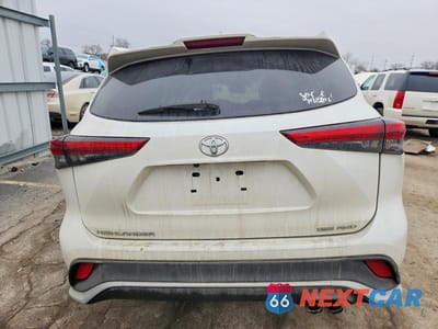 Zdjęcie 6 z 14 samochodu: 2021 TOYOTA HIGHLANDER XSE VIN:5TDJZRBH3MS132187 - miniatura