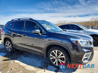 Czwarte zdjęcie samochodu z boku: 2019 SUBARU FORESTER LIMITED VIN:JF2SKAUC7KH577806 - miniatura
