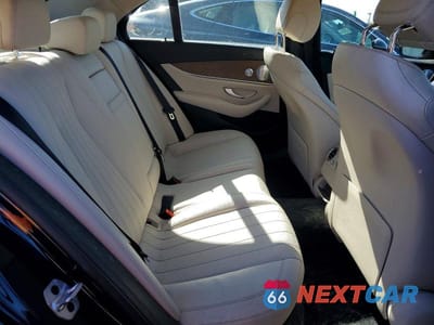 Zdjęcie 10 z 12 samochodu: 2020 MERCEDES-BENZ E 350 4MATIC VIN:WDDZF8EB2LA712318 - miniatura