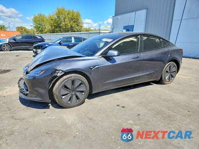 2025 TESLA MODEL 3 5YJ3E1EA8SF901207 - główne zdjęcie licytacji z USA - miniatura