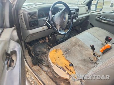 Zdjęcie 8 z 12 samochodu: 2003 FORD F550 SUPER DUTY VIN:1FDAF56PX3EB92745 - miniatura