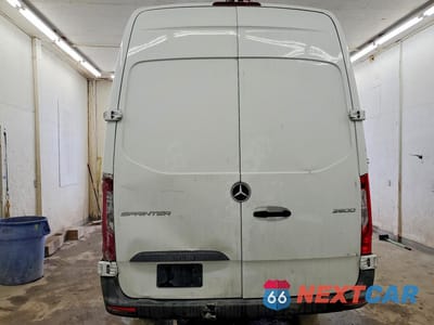 Zdjęcie 6 z 14 samochodu: 2022 MERCEDES BENZ SPRINTER 2500 DELIVERY VAN VIN:W1Y4ECHY2NT119748 - miniatura
