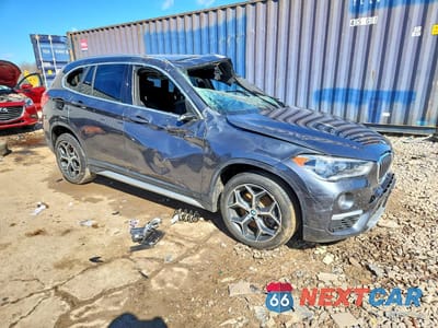 Czwarte zdjęcie samochodu z boku: 2019 BMW X1 XDRIVE28I VIN:WBXHT3C56K5L35503 - miniatura