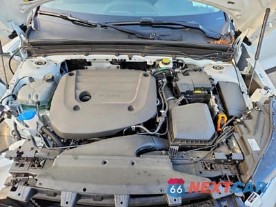 Zdjęcie 12 z 14 samochodu: 2025 VOLVO XC40 PLUS VIN:YV4L12UC5S2458650 - miniatura