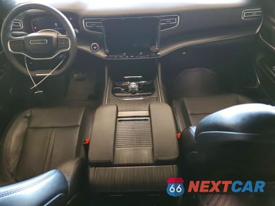 Zdjęcie 8 z 12 samochodu: 2024 JEEP WAGONEER SERIES II VIN:1C4SJVBP9RS125786 - miniatura