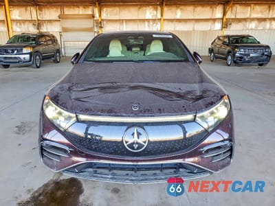 Piąte zdjęcie samochodu w środku: 2023 MERCEDES-BENZ EQS SEDAN 580 4MATIC VIN:W1KCG4EB7PA041469 - miniatura