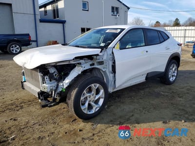 2024 CHEVROLET TRAX LS KL77LFE22RC146251 - główne zdjęcie licytacji z USA - miniatura