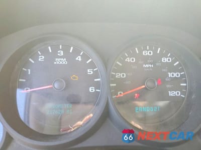 Zdjęcie 9 z 12 samochodu: 2011 GMC SIERRA K1500 SL VIN:1GTR2UEA0BZ254168 - miniatura