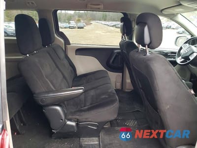 Zdjęcie 11 z 13 samochodu: 2017 DODGE GRAND CARAVAN SE VIN:2C4RDGBG1HR563509 - miniatura