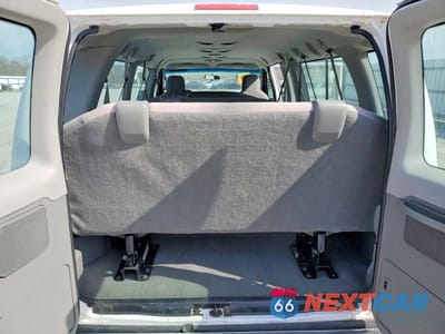 Zdjęcie 10 z 13 samochodu: 2010 FORD ECONOLINE E350 SUPER DUTY WAGON VIN:1FBSS3BL0ADA22512 - miniatura