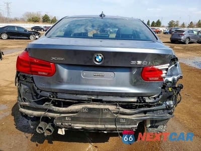 Zdjęcie 6 z 12 samochodu: 2017 BMW 330 XI VIN:WBA8D9G31HNU65555 - miniatura