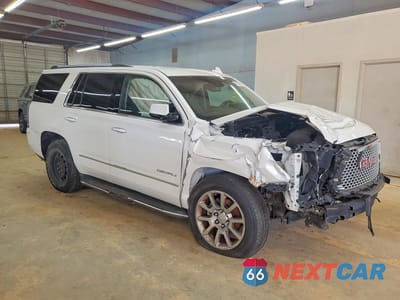 Czwarte zdjęcie samochodu z boku: 2017 GMC YUKON DENALI VIN:1GKS2CKJ6HR289732 - miniatura