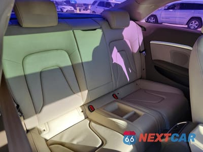 Zdjęcie 10 z 12 samochodu: 2011 AUDI A5 PREMIUM PLUS VIN:WAURFAFR0BA086017 - miniatura