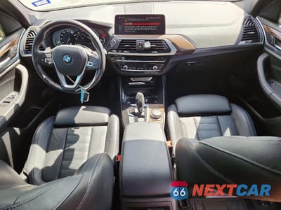 Zdjęcie 8 z 13 samochodu: 2019 BMW X3 SDRIVE30I VIN:5UXTR7C57KLR51900 - miniatura