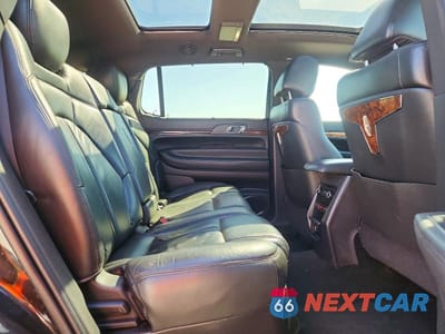 Zdjęcie 11 z 13 samochodu: 2013 LINCOLN TOWNHOUSE MKT VIN:2LMHJ5NK5DBL54611 - miniatura