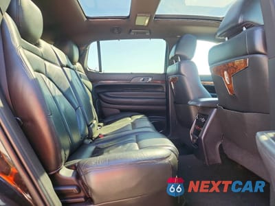 Zdjęcie 11 z 13 samochodu: 2013 LINCOLN TOWNHOUSE MKT VIN:2LMHJ5NK5DBL54611 - miniatura