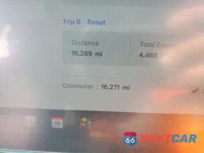 Zdjęcie 9 z 12 samochodu: 2026 TESLA MODEL Y VIN:7SAYGDEE8TF347692 - miniatura