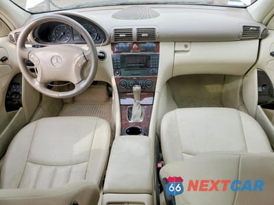 Zdjęcie 8 z 11 samochodu: 2007 MERCEDES-BENZ C 280 4MATIC VIN:WDBRF92H97F913195 - miniatura