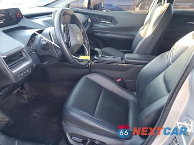Zdjęcie 7 z 12 samochodu: 2023 TOYOTA PRIUS XLE VIN:JTDACAAU4P3001082 - miniatura