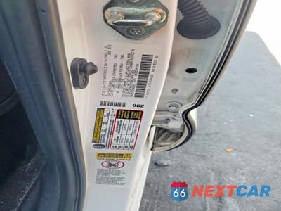 Zdjęcie 12 z 12 samochodu: 2016 TOYOTA TACOMA SR5 V6 VIN:3TMAZ5CNXGM002005 - miniatura