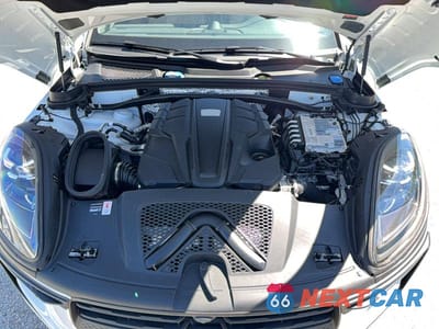 Zdjęcie 7 z 11 samochodu: 2025 PORSCHE MACAN S VIN:WP1AG2A55SLB43662 - miniatura