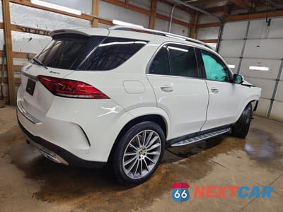 Trzecie zdjęcie samochodu z tyłu: 2022 MERCEDES-BENZ GLE 350 4MATIC VIN:4JGFB4KB2NA741046 - miniatura