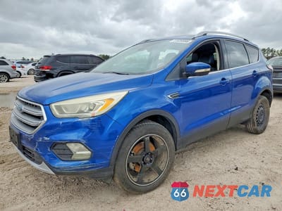 2017 FORD ESCAPE TITANIUM 1FMCU0JD3HUE94440 - główne zdjęcie licytacji z USA - miniatura