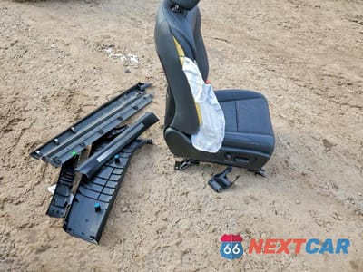 Zdjęcie 13 z 13 samochodu: 2022 LEXUS RX 350 BASE VIN:2T2HZMAA0NC235742 - miniatura