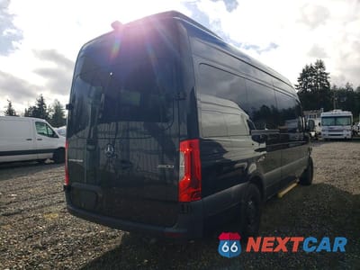 Trzecie zdjęcie samochodu z tyłu: 2023 MERCEDES-BENZ SPRINTER 2500 VIN:W1Z4NGHYXPT126839 - miniatura