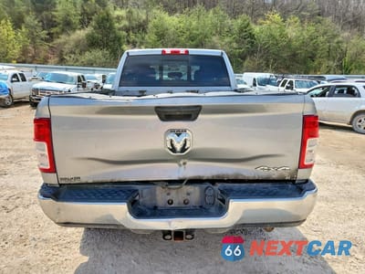 Zdjęcie 6 z 12 samochodu: 2021 RAM 2500 TRADESMAN VIN:3C6UR5CJ1MG679696 - miniatura