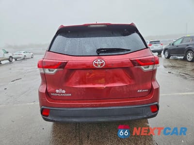 Zdjęcie 6 z 12 samochodu: 2019 TOYOTA HIGHLANDER SE VIN:5TDJZRFH0KS611108 - miniatura