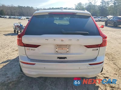 Zdjęcie 6 z 11 samochodu: 2022 VOLVO XC60 B5 MOMENTUM VIN:YV4L12RK1N1924598 - miniatura