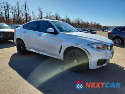 Czwarte zdjęcie samochodu z boku: 2015 BMW X6 XDRIVE35I VIN:5UXKU2C50F0N76131 - miniatura