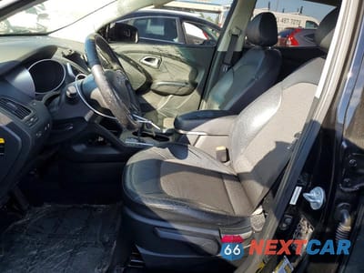 Zdjęcie 7 z 13 samochodu: 2013 HYUNDAI TUCSON GLS VIN:KM8JU3AC9DU592057 - miniatura