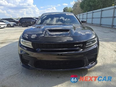 Piąte zdjęcie samochodu w środku: 2021 DODGE CHARGER SRT HELLCAT VIN:2C3CDXL92MH601923 - miniatura