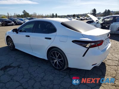 Drugie zdjęcie samochodu z przodu: 2023 TOYOTA CAMRY SE VIN:4T1T11AK4PU773505 - miniatura
