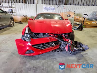 Piąte zdjęcie samochodu w środku: 2015 FERRARI CALIFORNIA T VIN:ZFF77XJA5F0204488 - miniatura