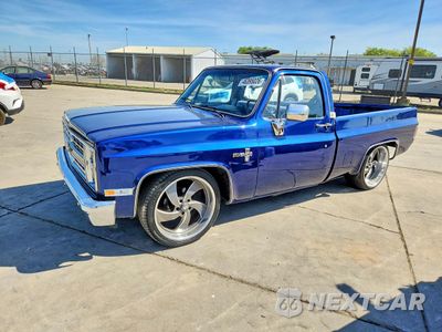 1986 CHEVROLET C10 1GCDC14F8GJ104592 - główne zdjęcie licytacji z USA - miniatura
