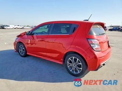Drugie zdjęcie samochodu z przodu: 2020 CHEVROLET SONIC LT VIN:1G1JD6SB0L4106559 - miniatura