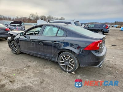 Drugie zdjęcie samochodu z przodu: 2017 VOLVO S60 VIN:YV126MFL4H2434092 - miniatura