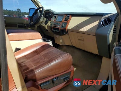 Piąte zdjęcie samochodu w środku: 2008 FORD F450 SUPER DUTY VIN:1FTXW42R98EB18255 - miniatura